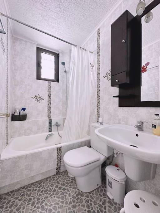 Glyfada Grand Residence Athens Ngoại thất bức ảnh