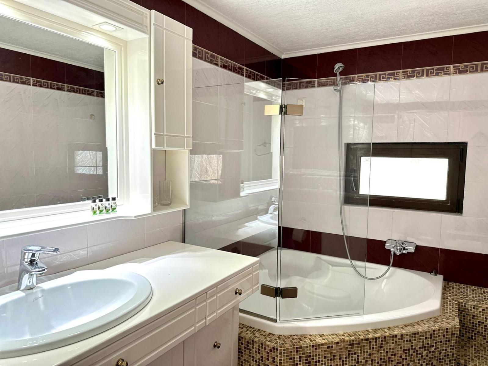 Glyfada Grand Residence Athens Ngoại thất bức ảnh